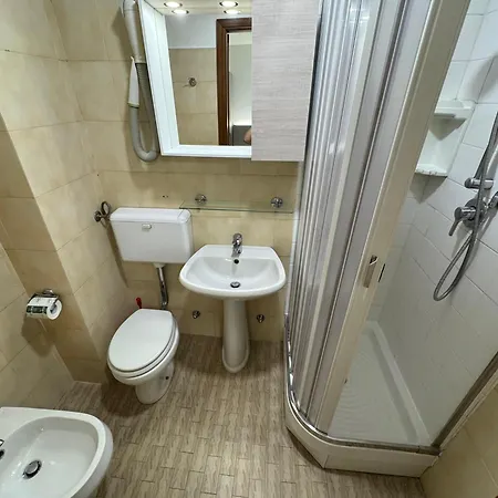 Armonia Apartmanhotel *