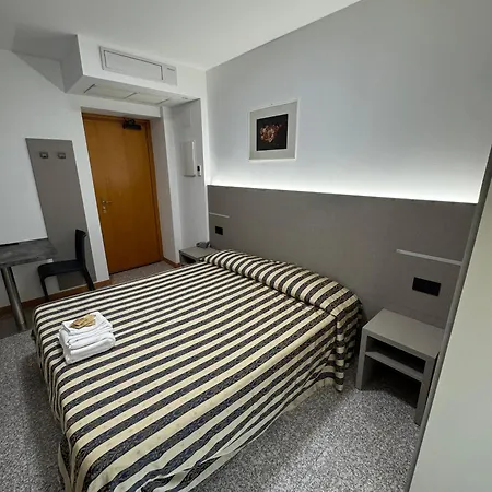 Armonia Aparthotel *